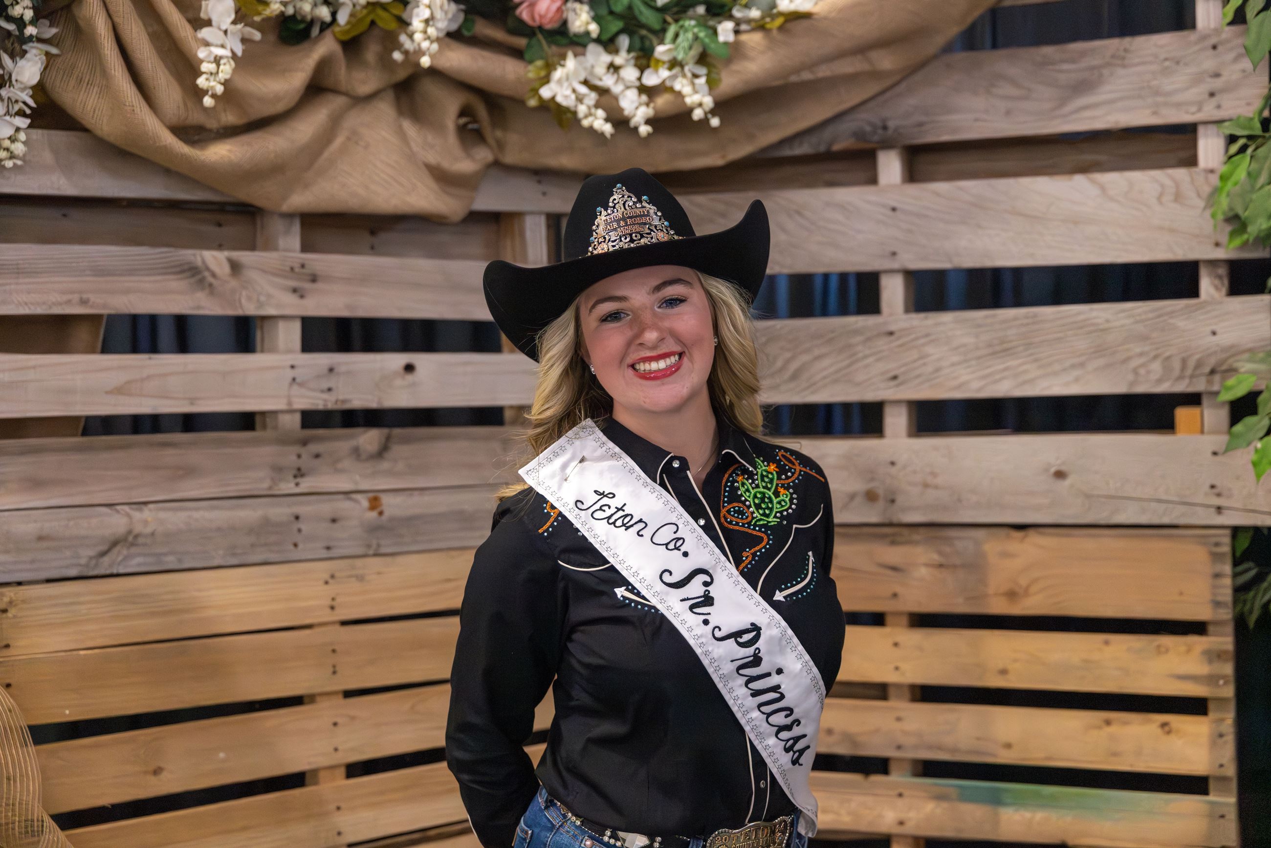 Mattie Dornan Head Shot